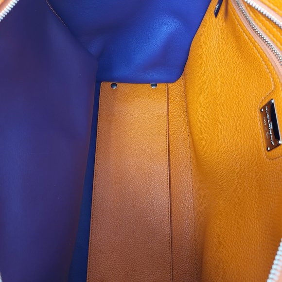 Salvatore Ferragamo Large Tote Satchel Bag - Picture 13 of 16